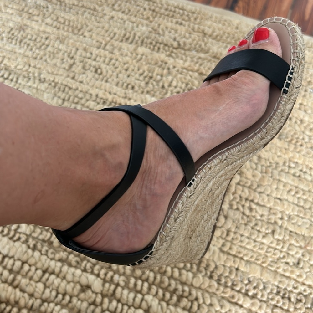 Charles by acharles David Espadrille Style Wedge Sandals 8.5